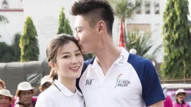 女孩巴厘岛度假